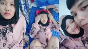 Desahan Ukhti Jilbab Live Show Ngewe Merem Melek poster